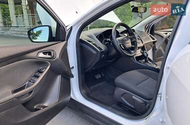 Седан Ford Focus 2017 в 