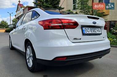 Седан Ford Focus 2017 в 