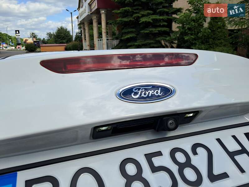 Седан Ford Focus 2017 в Тернополе фото 119 Седан Ford Focus 2017 в Тернополе