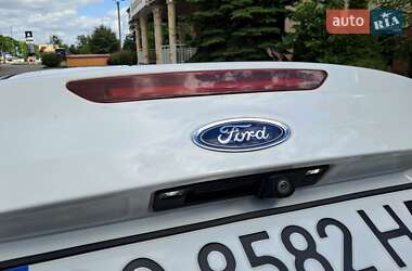Седан Ford Focus 2017 в 
