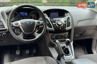 Универсал Ford Focus 2012 в 