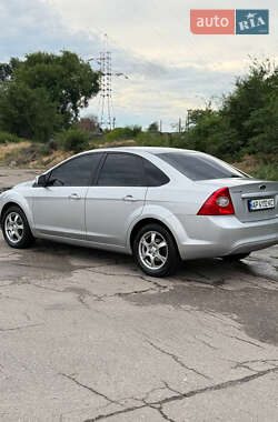 Седан Ford Focus 2010 в 