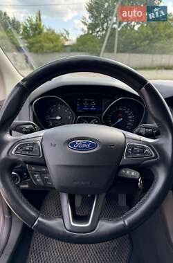 Универсал Ford Focus 2015 в 