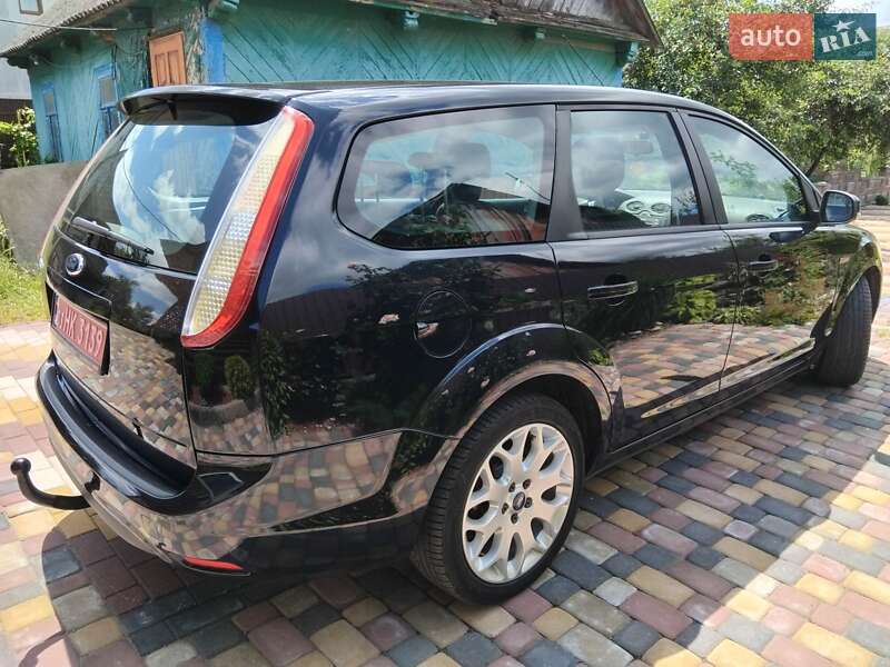 Универсал Ford Focus 2009 в Остроге
