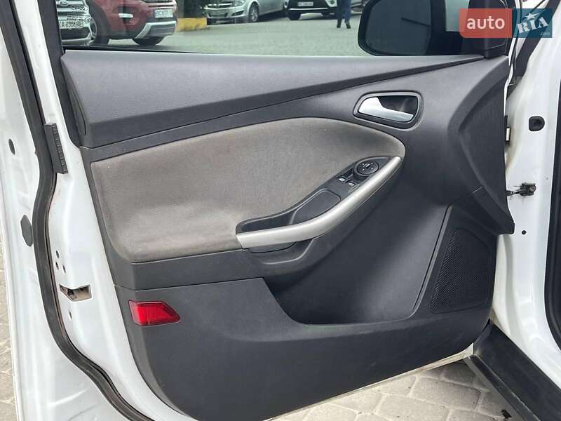Универсал Ford Focus 2012 в Львове