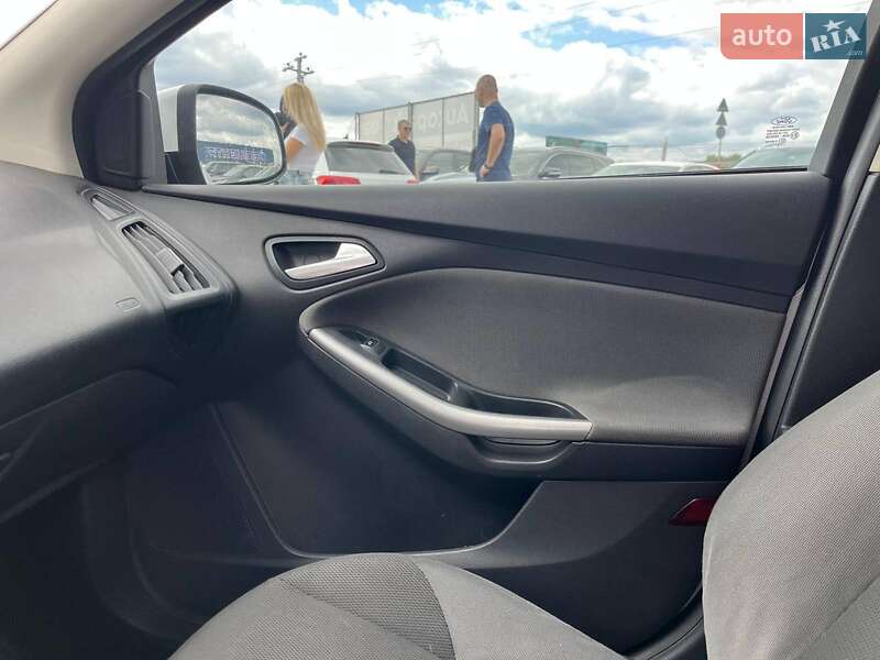 Универсал Ford Focus 2012 в Львове