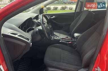 Седан Ford Focus 2016 в 