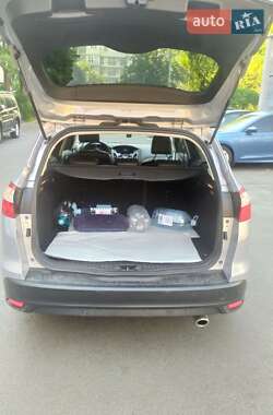 Универсал Ford Focus 2014 в 