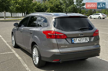 Универсал Ford Focus 2015 в 