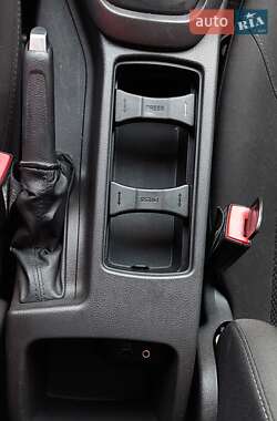 Хэтчбек Ford Focus 2015 в 