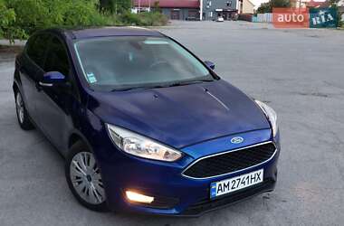 Хэтчбек Ford Focus 2015 в Звягеле