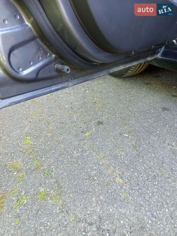 Седан Ford Focus 2011 в Долине