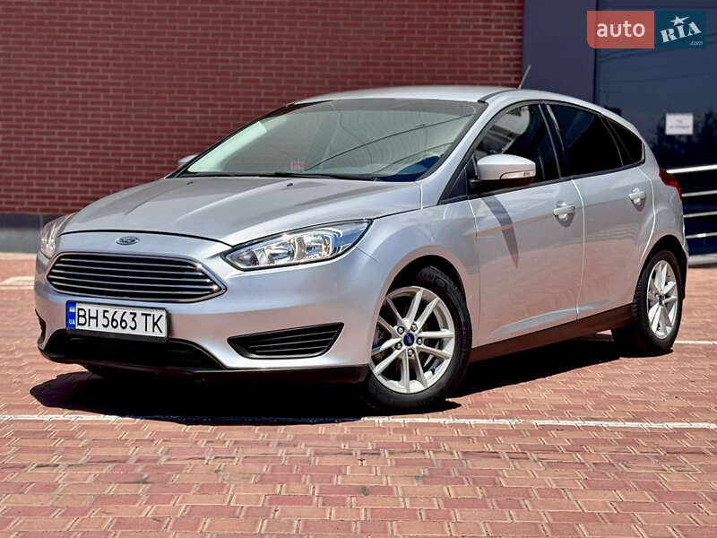 Хэтчбек Ford Focus 2017 в 