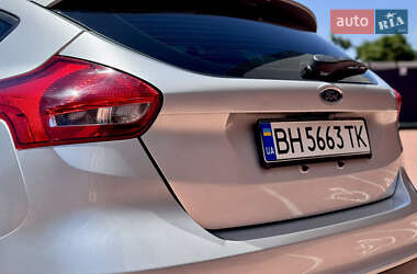 Хэтчбек Ford Focus 2017 в 