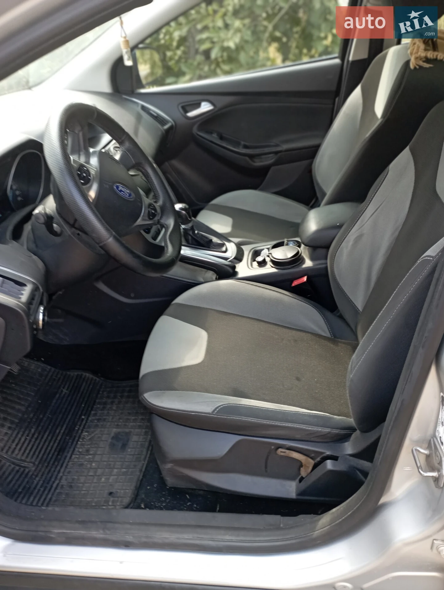 2012 Ford Focus - мініатюра 12