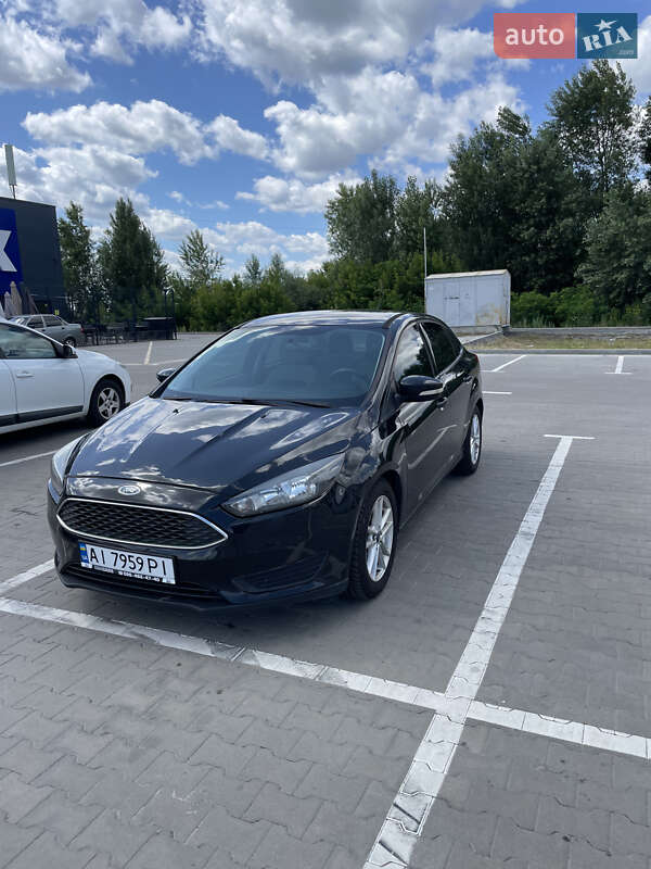 Седан Ford Focus 2015 в Киеве