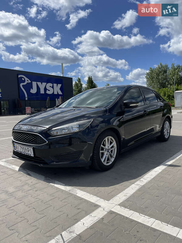Седан Ford Focus 2015 в Киеве