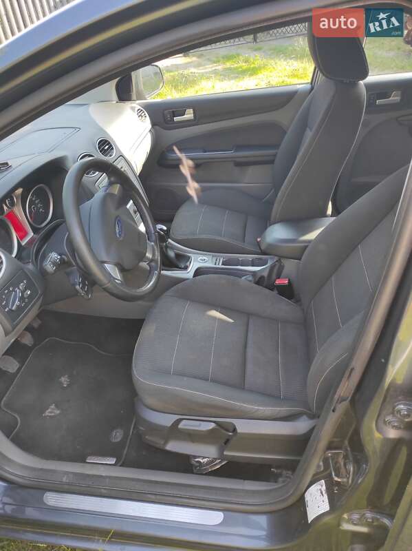 Универсал Ford Focus 2010 в Ужгороде