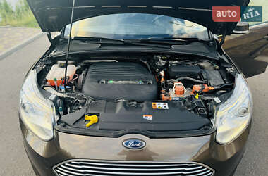 Хэтчбек Ford Focus 2018 в 