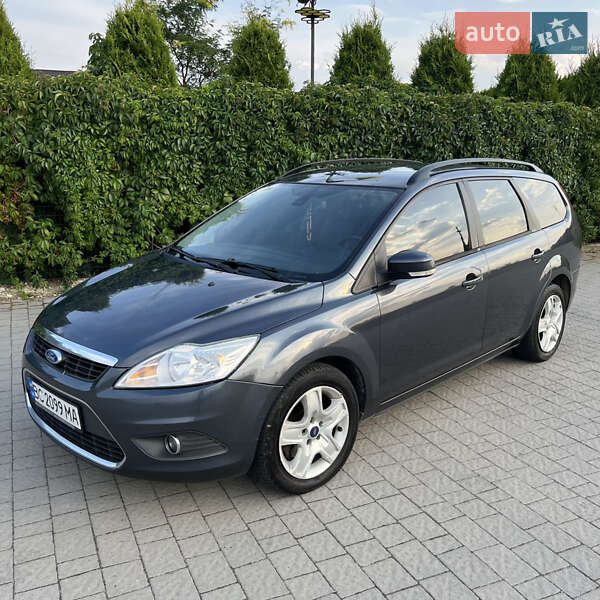 Ford Focus 2010