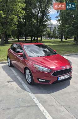 Хетчбек Ford Focus 2015 в Дніпрі