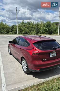 Хэтчбек Ford Focus 2015 в 