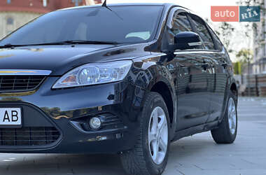 Хэтчбек Ford Focus 2008 в 