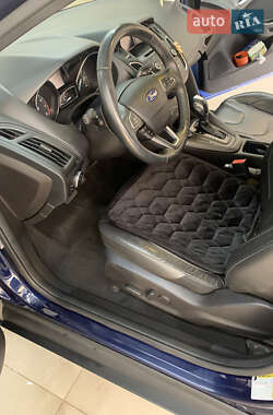 Хэтчбек Ford Focus 2016 в 