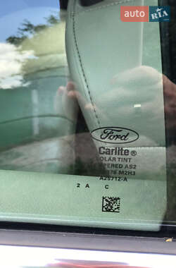 Хэтчбек Ford Focus 2013 в 
