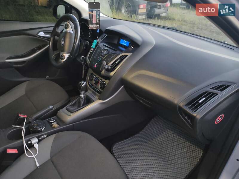 Универсал Ford Focus 2011 в Львове