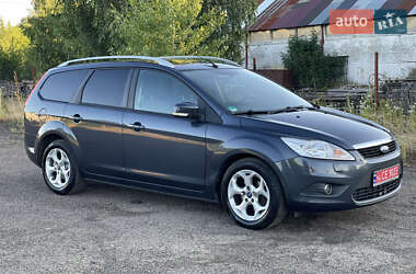 Универсал Ford Focus 2010 в 
