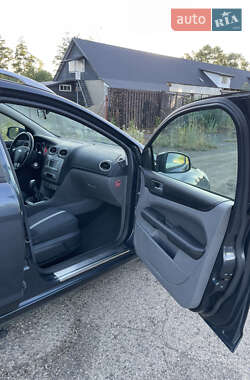 Универсал Ford Focus 2010 в 