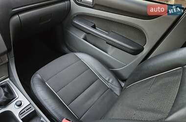 Универсал Ford Focus 2009 в 