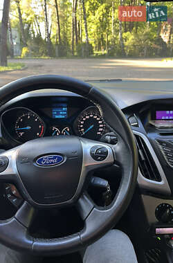Универсал Ford Focus 2011 в 