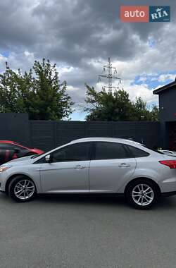 Седан Ford Focus 2017 в 