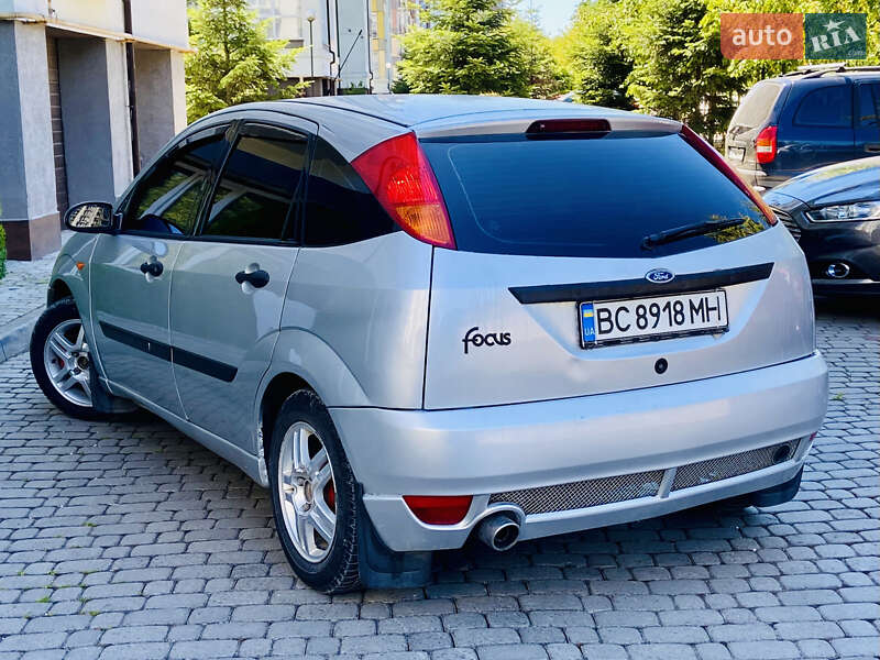 Хетчбек Ford Focus 2004 в Івано-Франківську
