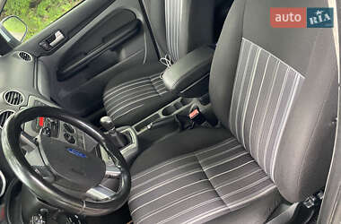 Универсал Ford Focus 2012 в 