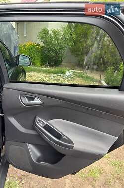 Универсал Ford Focus 2013 в 