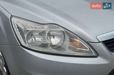 Универсал Ford Focus 2010 в 