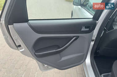 Универсал Ford Focus 2010 в 