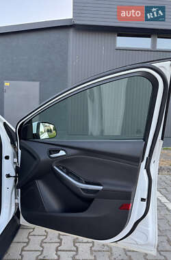Универсал Ford Focus 2013 в 