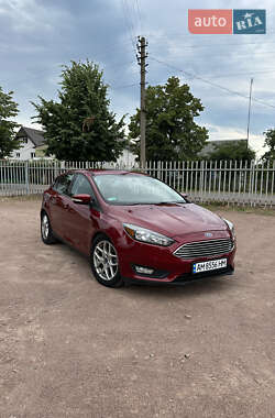 Хэтчбек Ford Focus 2015 в 