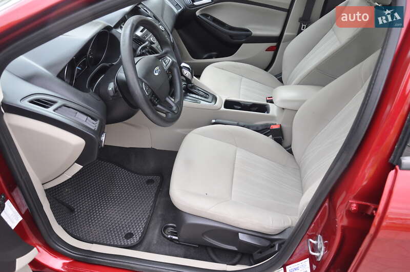 Седан Ford Focus 2016 в Львове