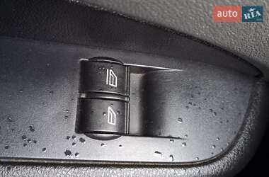 Хэтчбек Ford Focus 2007 в 