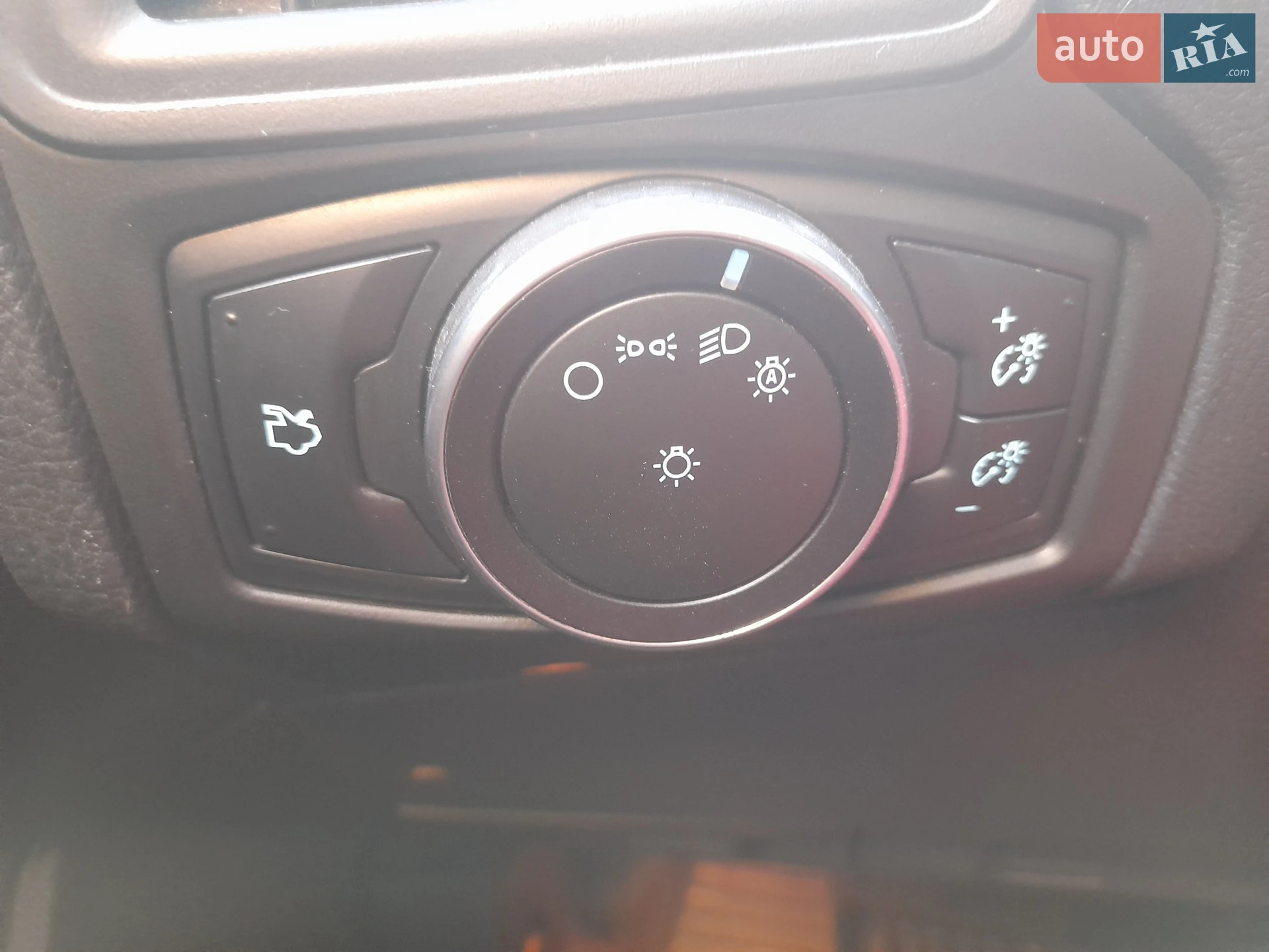 2016 Ford Focus - мініатюра 13
