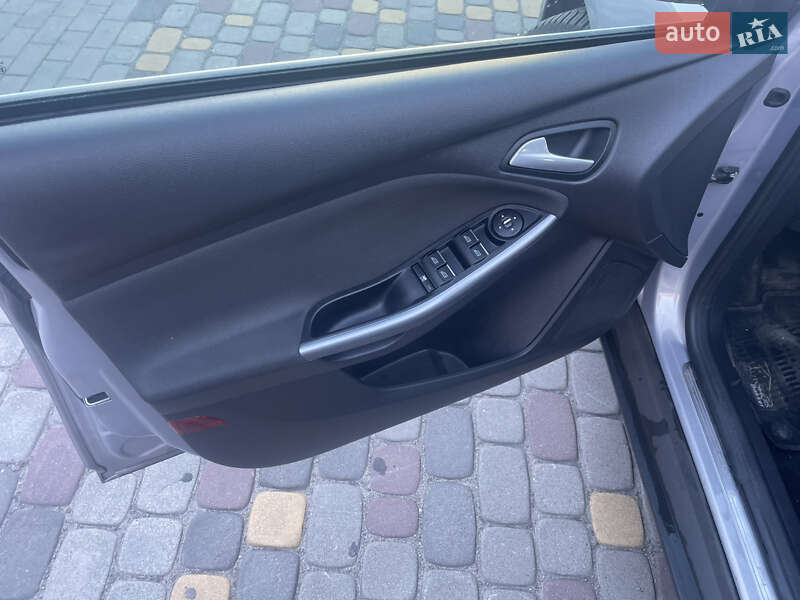 Универсал Ford Focus 2013 в Луцке