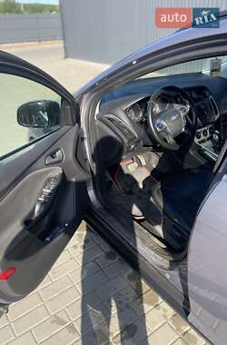 Универсал Ford Focus 2012 в 