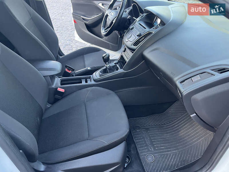 Универсал Ford Focus 2017 в Ужгороде