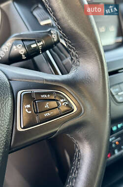 Универсал Ford Focus 2014 в 