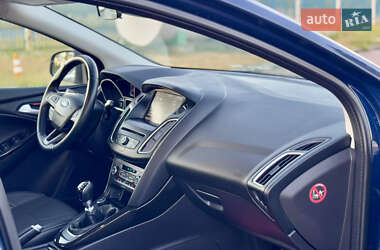 Универсал Ford Focus 2014 в 